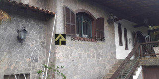 Casa 4 quartos Quitandinha
