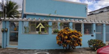 Casa 3 quartos Tanque - Revolutions Imóveis
