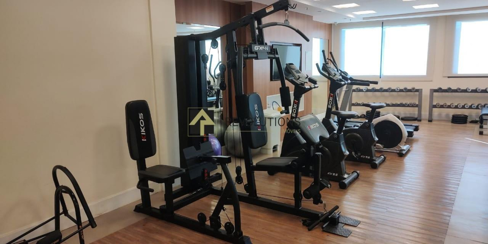 Comercial/Industrial  Tanque