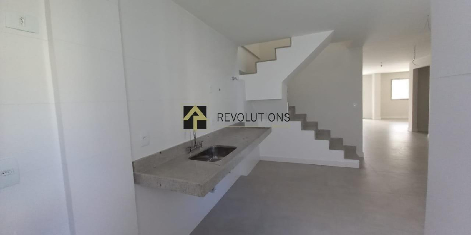 Cobertura Duplex 2 quartos Recreio dos Bandeirantes